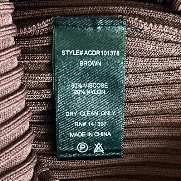 Astr Brown Midi Dress - Picture 12 of 13